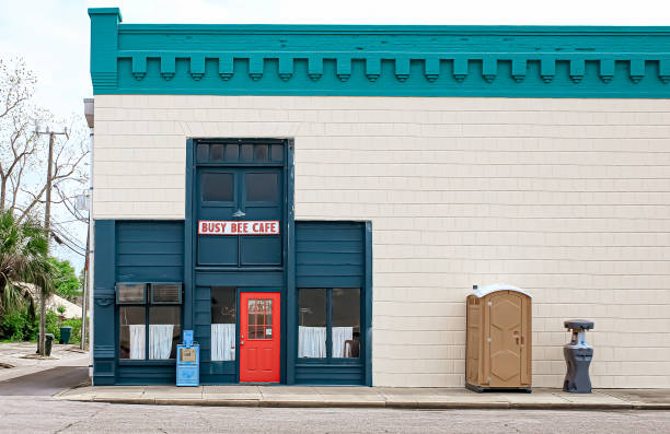 Best Portable restroom trailer rental  in Meridian Hills, IN